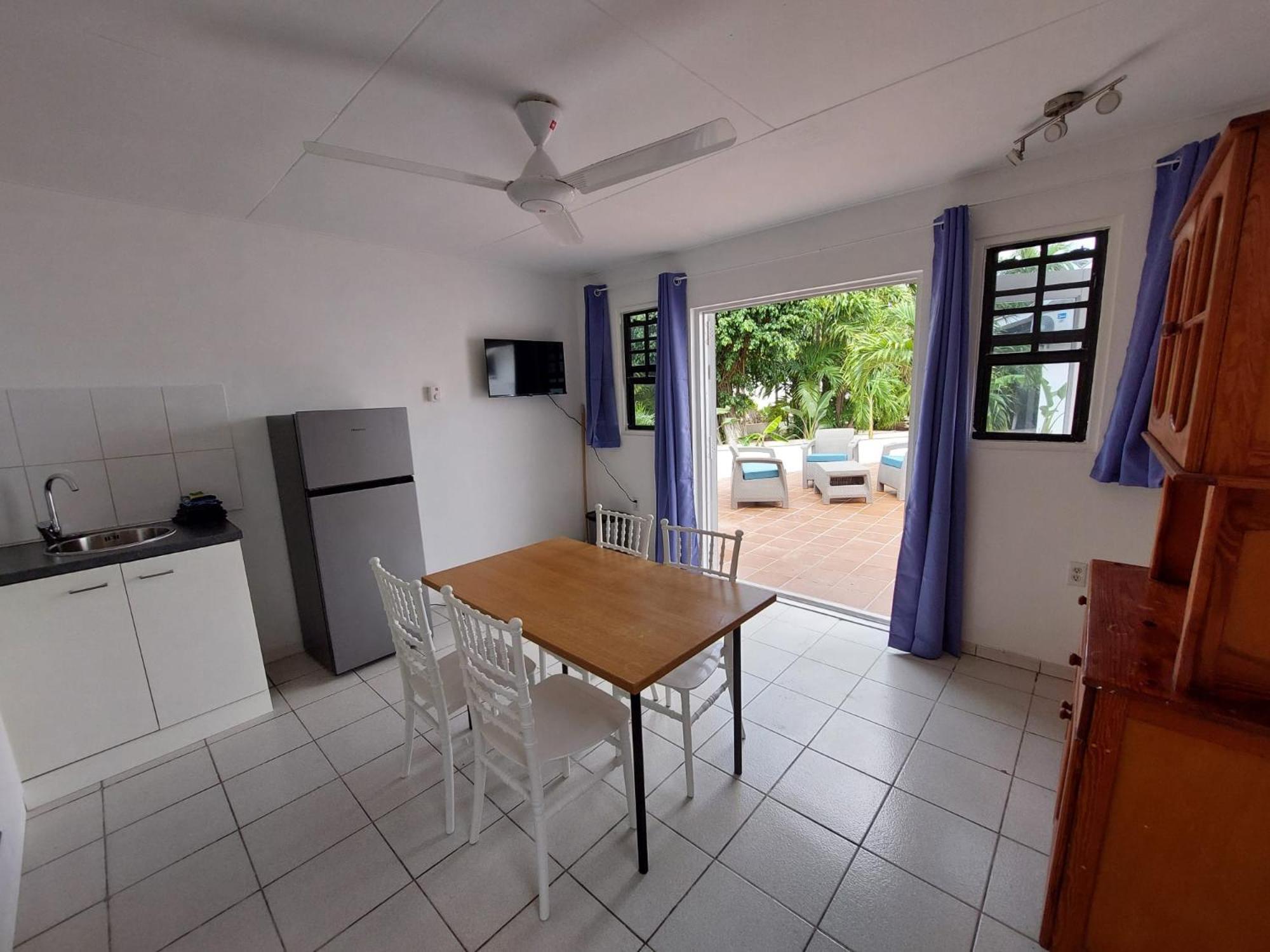 Kas Di Ala Apartments Willemstad Exterior photo